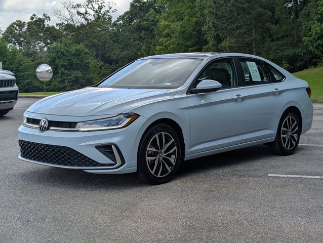 2025 Volkswagen Jetta SE