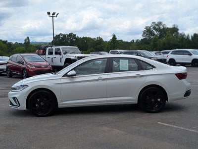 2025 Volkswagen Jetta SE