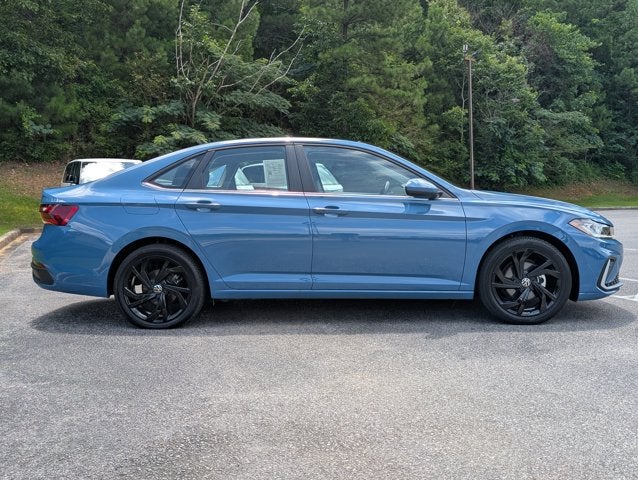 2025 Volkswagen Jetta SE