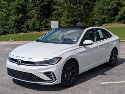 2025 Volkswagen Jetta SE