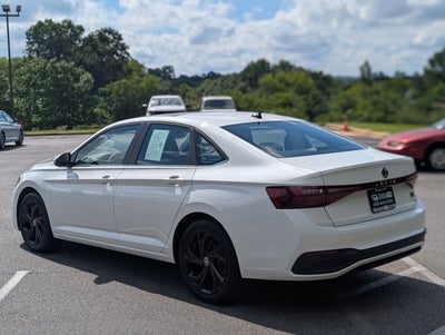 2025 Volkswagen Jetta SE