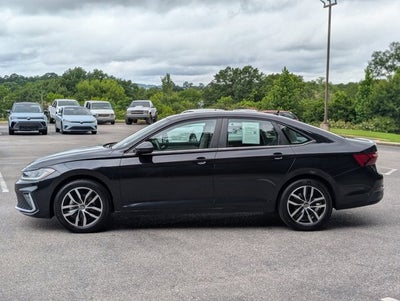 2025 Volkswagen Jetta SE