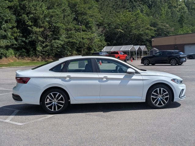 2025 Volkswagen Jetta SE