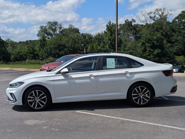 2025 Volkswagen Jetta SE