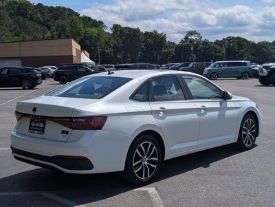 2025 Volkswagen Jetta SE