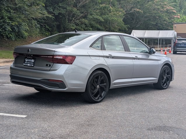 2025 Volkswagen Jetta SE