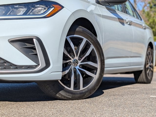 2025 Volkswagen Jetta SE