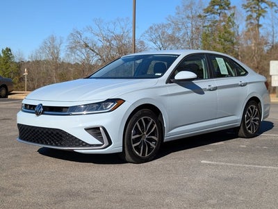 2025 Volkswagen Jetta SE