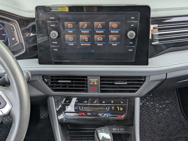 2026 Volkswagen Jetta SEL