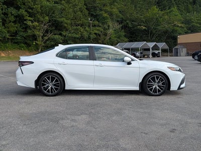 2022 Toyota Camry Base