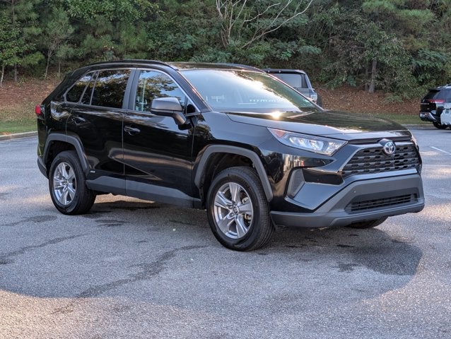 2022 Toyota RAV4 Hybrid LE