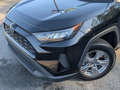 2022 Toyota RAV4 Hybrid LE
