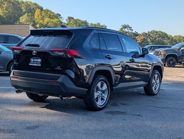 2022 Toyota RAV4 Hybrid LE