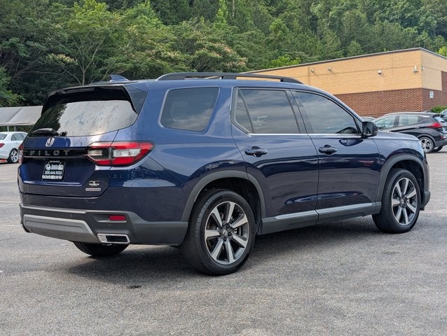 2024 Honda Pilot Touring