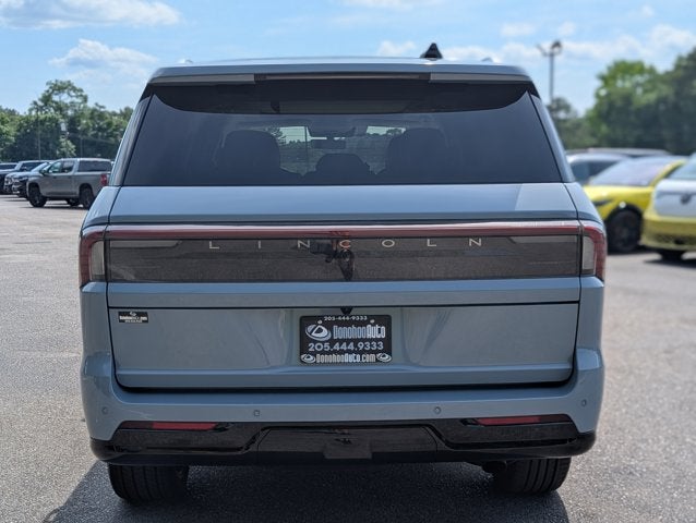 2025 Lincoln Navigator Reserve