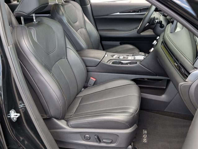 2025 INFINITI QX60 PURE