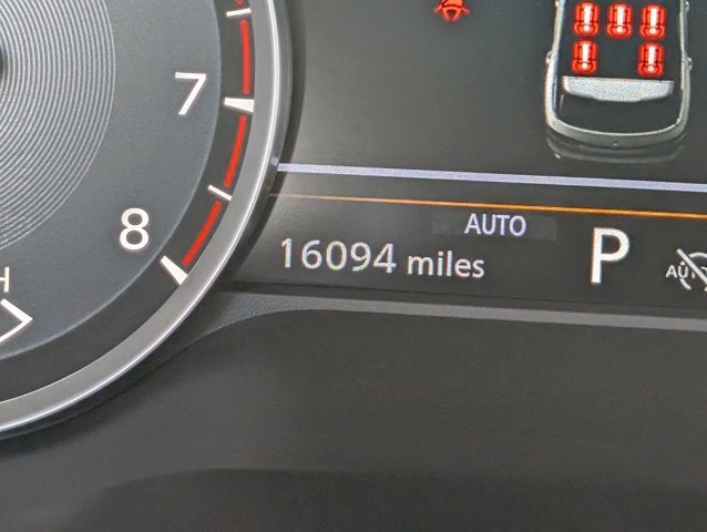 2025 INFINITI QX60 PURE