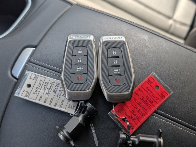 2025 INFINITI QX60 PURE