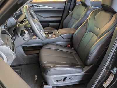 2025 INFINITI QX60 LUXE