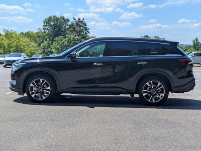 2025 INFINITI QX60 LUXE