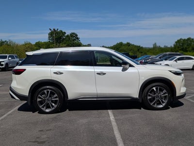 2025 INFINITI QX60 LUXE