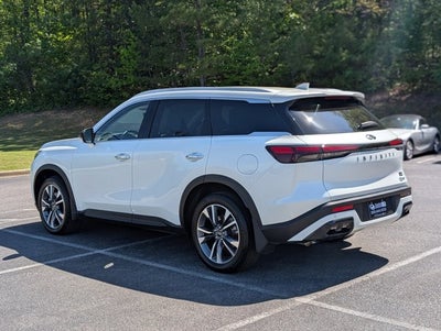 2025 INFINITI QX60 LUXE