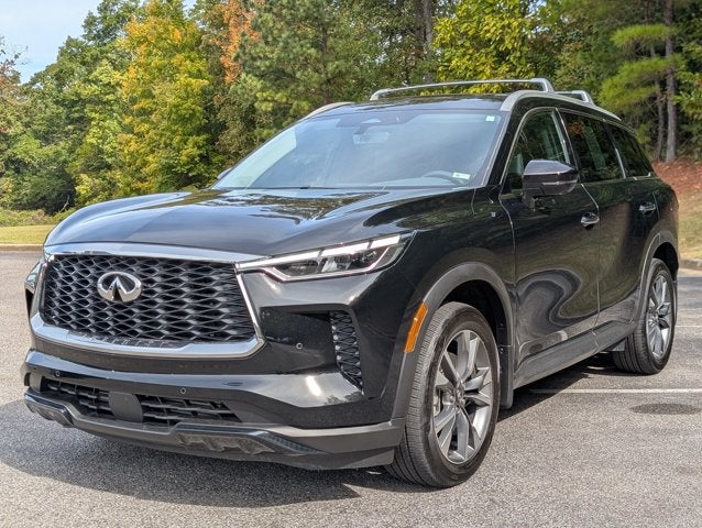 2025 INFINITI QX60 LUXE