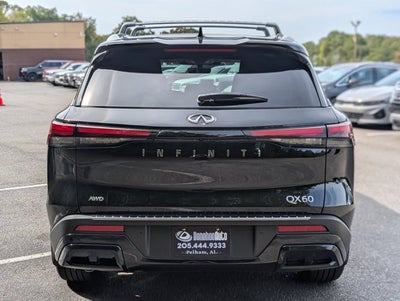 2025 INFINITI QX60 LUXE