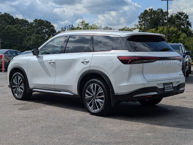 2026 INFINITI QX60 LUXE