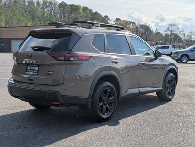 2025 Nissan Rogue Rock Creek