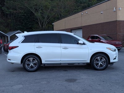 2017 INFINITI QX60 FWD