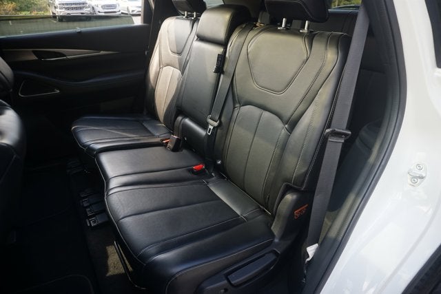 2022 INFINITI QX60 LUXE