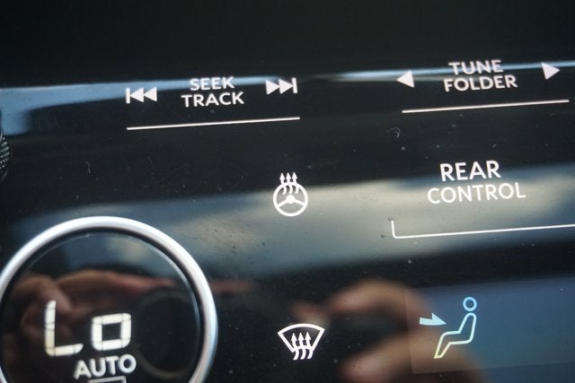 2022 INFINITI QX60 LUXE