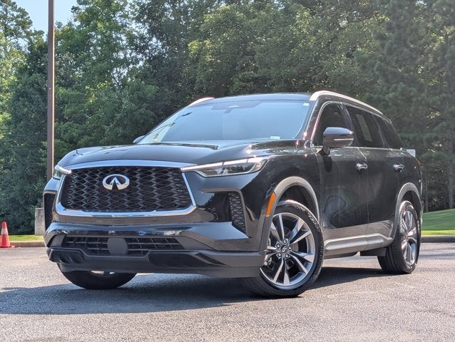2023 INFINITI QX60 LUXE