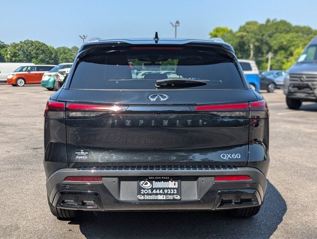 2023 INFINITI QX60 LUXE