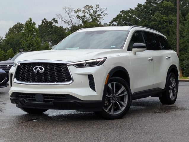 2023 INFINITI QX60 LUXE