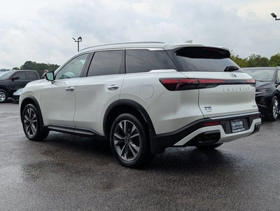 2023 INFINITI QX60 LUXE