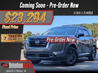 2022 Nissan Pathfinder SV