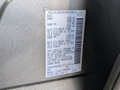 2022 Nissan Pathfinder SV