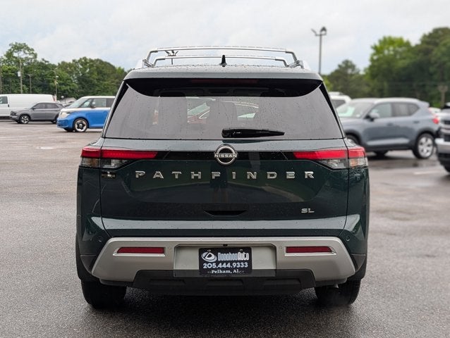 2025 Nissan Pathfinder SL