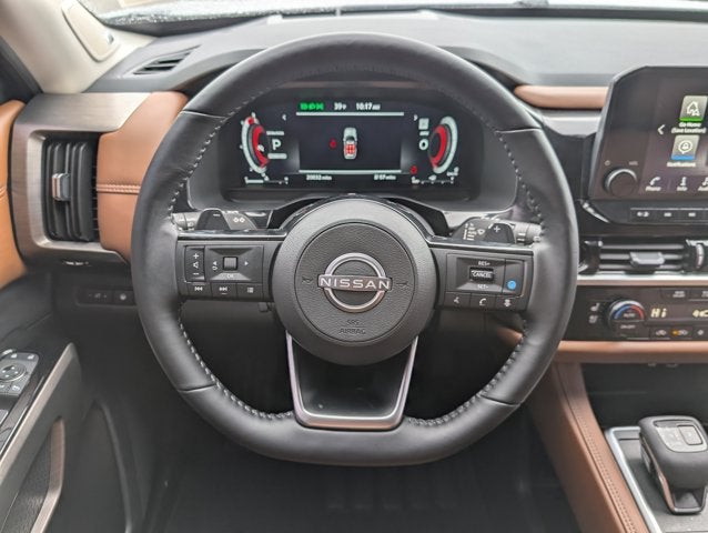 2025 Nissan Pathfinder Platinum