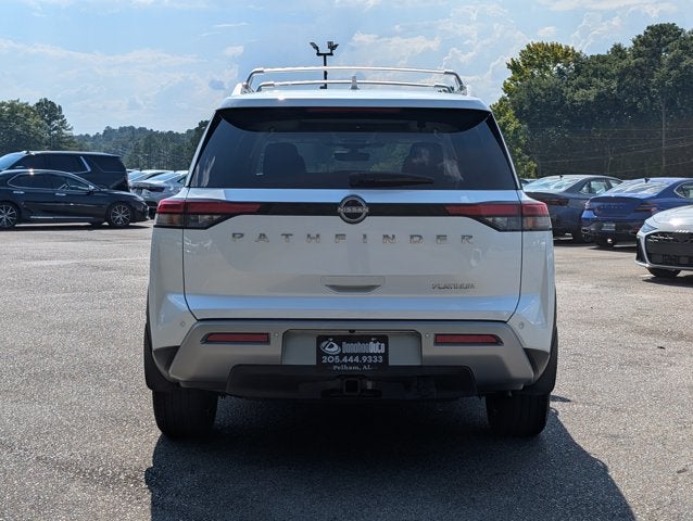 2025 Nissan Pathfinder Platinum