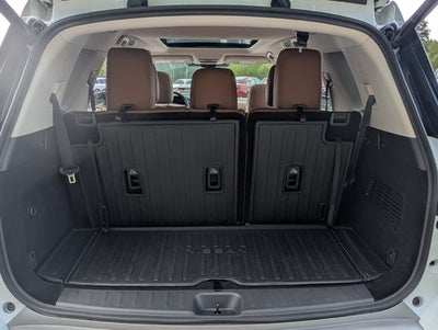 2025 Nissan Pathfinder Platinum