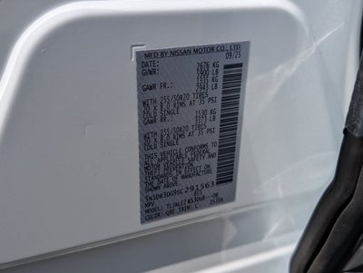 2025 Nissan Pathfinder Platinum