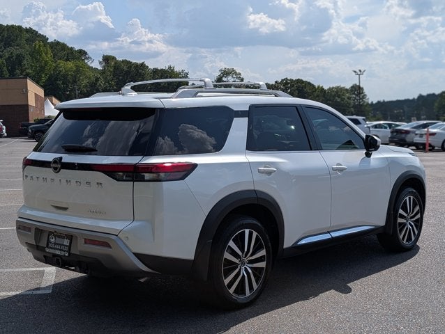 2025 Nissan Pathfinder Platinum
