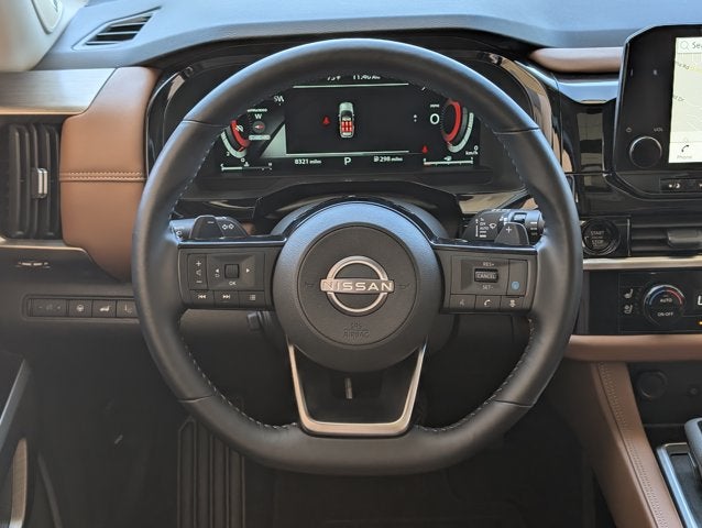 2025 Nissan Pathfinder Platinum