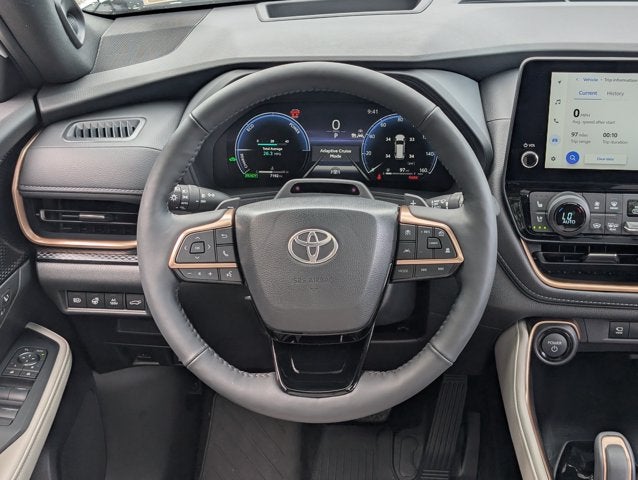 2026 Toyota Grand Highlander Base