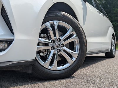 2023 Toyota Sienna XSE 25th Anniversary