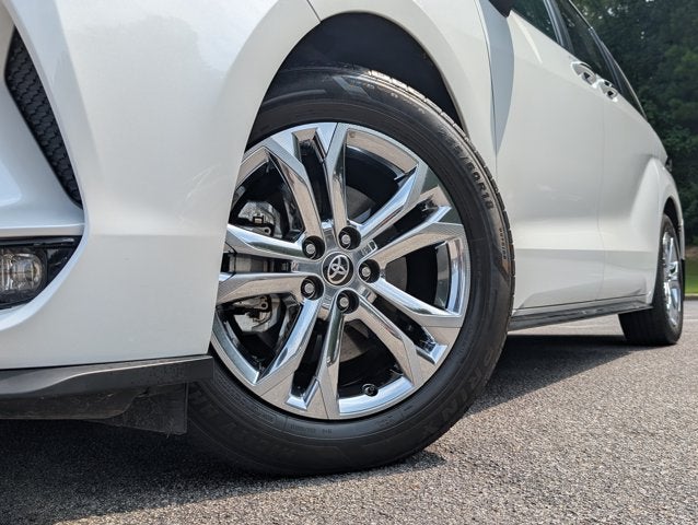 2023 Toyota Sienna XSE 25th Anniversary