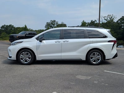 2023 Toyota Sienna XSE 25th Anniversary
